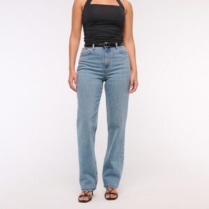 Abercrombie Curve Love Ultra High Rise 90s Straight Jean -  23 X-SHORT